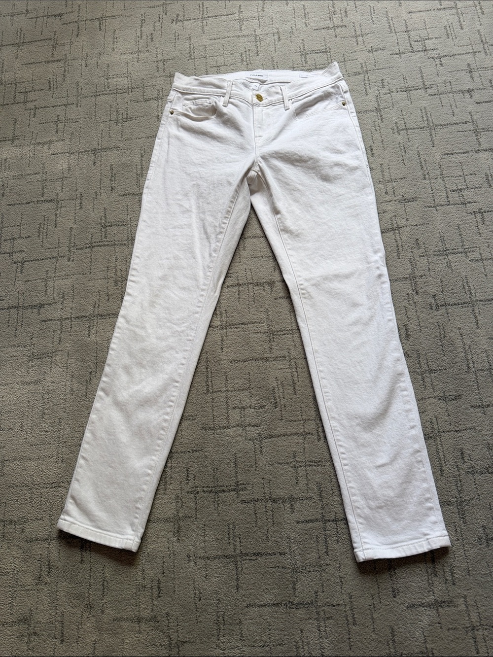 Frame Le Garcon White Mid-Rise Straight Jeans, size 24 - Picture 2 of 9